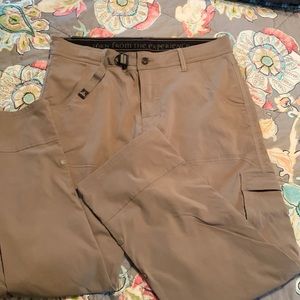 Prana mens pants. Size 34W x 30L. Excellent condition.